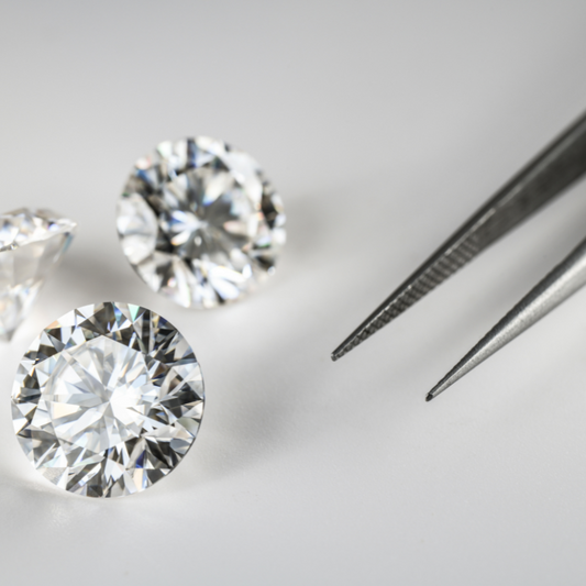 What’s the Difference Between Moissanite, Lab-Grown Diamonds & Cubic Zirconia?